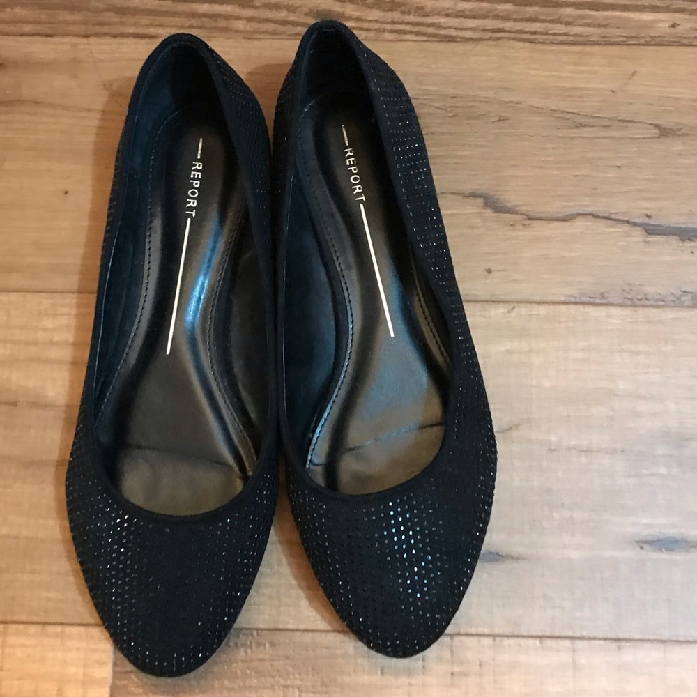 Black studded flats size 9!